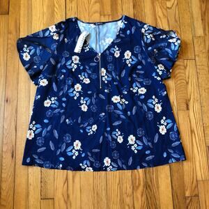 Bloomchic NWT Women's Blue Floral Short Sleeve Zip Front Blouse Size 18-20